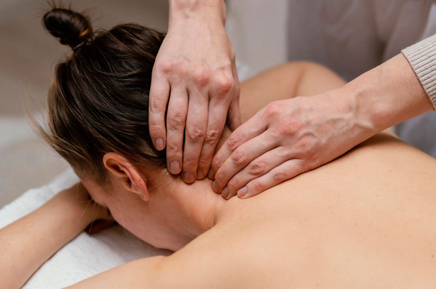 Massage session focused on lower back at Cozy Massage Spa in North Hollywood CA — lower back pain relief